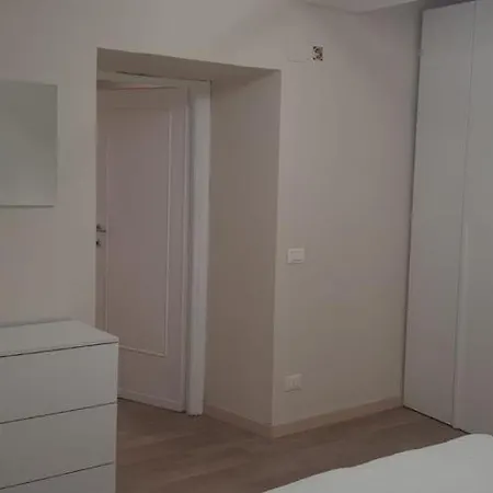 Trilocale Nel Centro Di Sampierdarena Apartman *