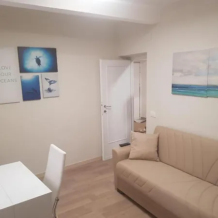 Trilocale Nel Centro Di Sampierdarena Genova
