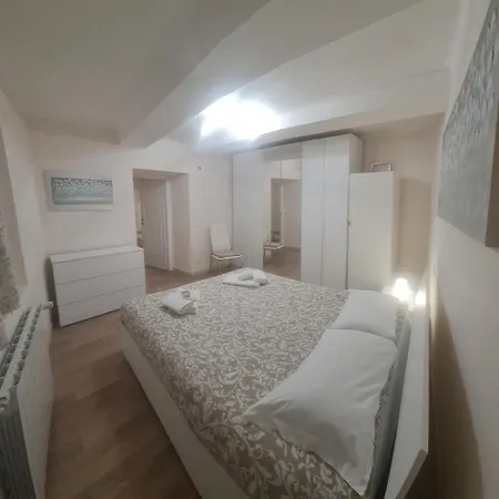 Trilocale Nel Centro Di Sampierdarena *