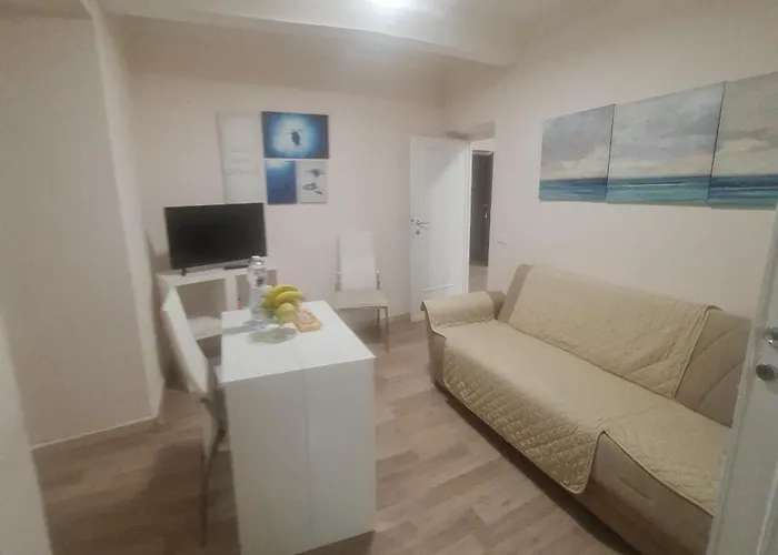 Apartman Trilocale Nel Centro Di Sampierdarena